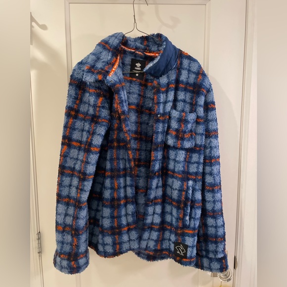 never worn. size M. Rabbit. Cozy. Lightweight. all-day wear. fuzzy fleece - Picture 1 of 4